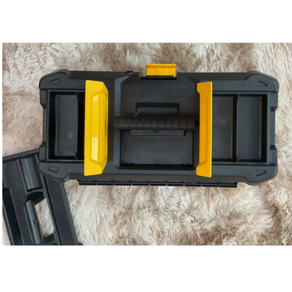 Stanley Essential 16 Inch Plastic Tool Box with Removable Tray STST16331 Black